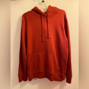 Men’s burgundy hoodie